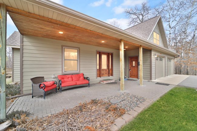 1572 44 Th St Sw, House other with 4 bedrooms, 4 bathrooms and null parking in Jenkins MN | Image 4