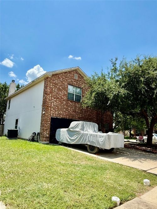 18101 Skysail Dr, Manor, TX, 78653-3671 | Card Image