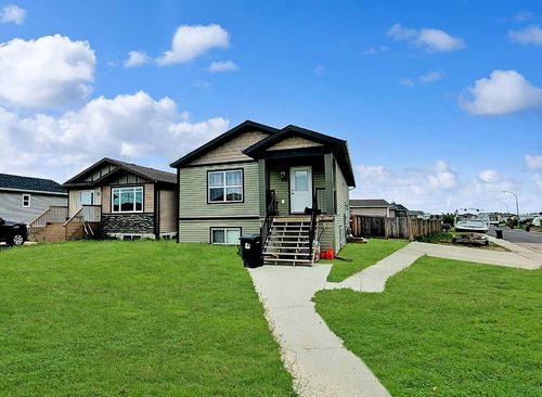 b-11201 98 St, Clairmont, AB, T8X5C2 | Card Image