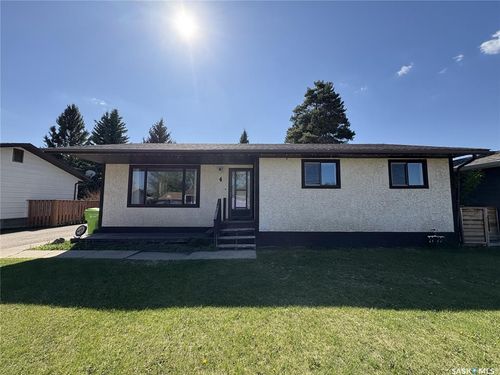 4 Willow Cres, Fort Qu'Appelle, SK, S0G1S0 | Card Image