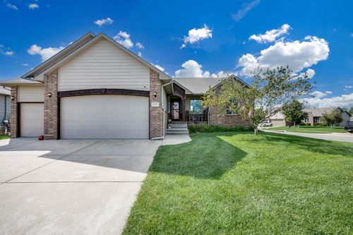 11755 W Wilkinson Ct, Maize, KS, 67101-9010 | Card Image