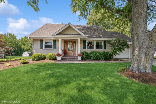 862 Wimbleton Ln, Crystal Lake, IL, 60014-8320 | Card Image