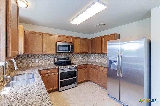 157 Brickyard Ln, House other with 4 bedrooms, 3 bathrooms and null parking in Jarrell TX | Image 13