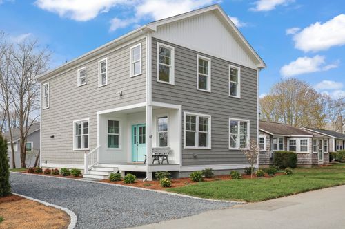 65 Cypress St, Teaticket, MA, 02536-6708 | Card Image