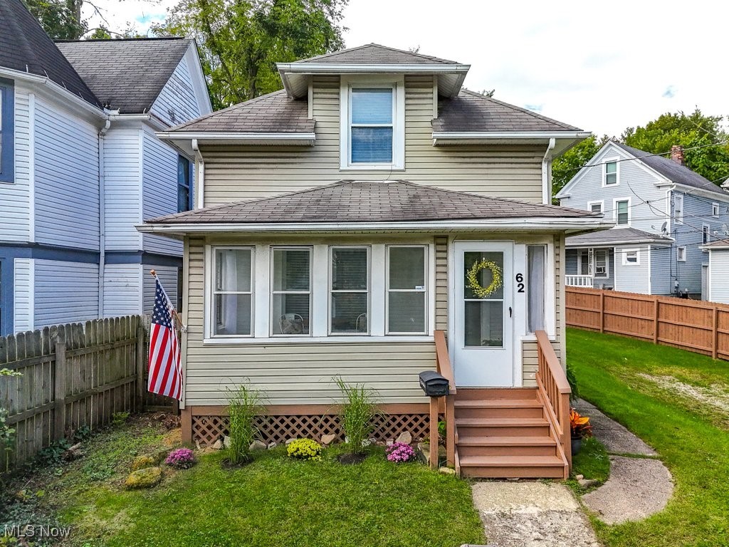 Aqueduct St, Akron, OH 44303