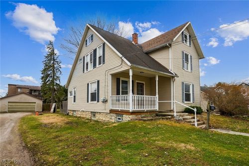 115 Union St, Bellevue, OH, 44811-1036 | Card Image