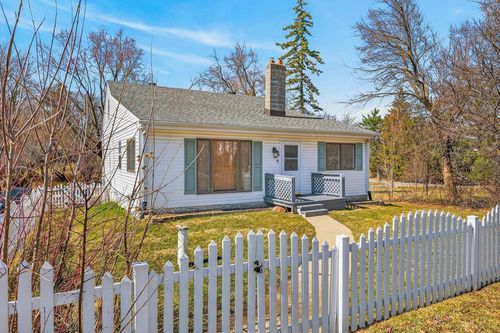 N1669 Linn Road, Linn, WI, 53147 | Card Image