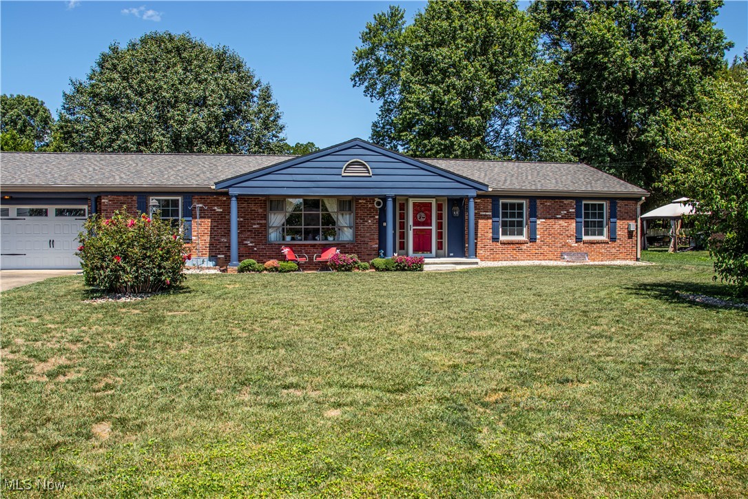 Chippewa Dr, Marietta, OH 45750