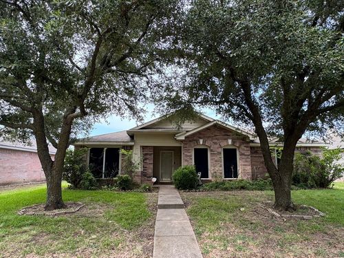 135 Palm Dr, Lancaster, TX, 75146-1943 | Card Image