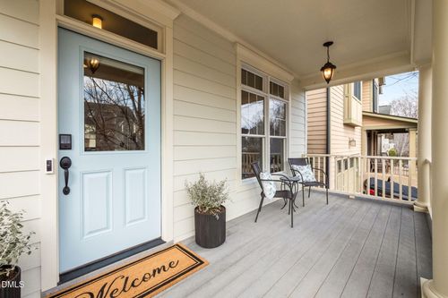 302 Jewell Dr, Chapel Hill, NC, 27516-9100 | Card Image