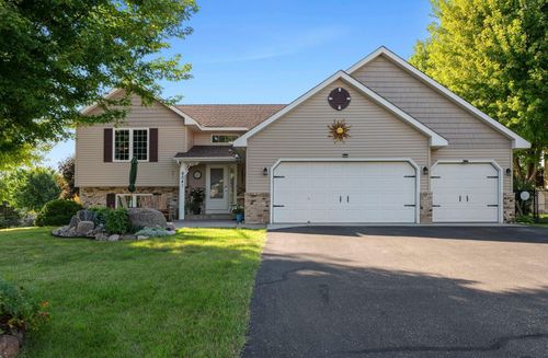 8041 Prairie Trl, Rockford, MN, 55373-9342 | Card Image