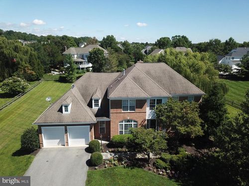 10709 Boswell Ln, POTOMAC, MD, 20854-6307 | Card Image