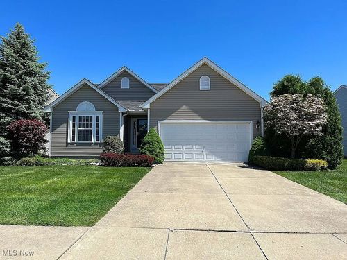 481 Cherrywood Ln, Painesville, OH, 44077-6131 | Card Image