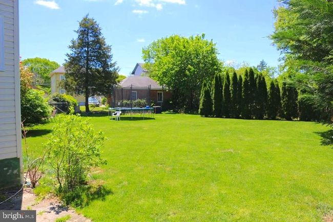 211 Laurel Ave, Home with 4 bedrooms, 3 bathrooms and null parking in GLASSBORO NJ | Image 4