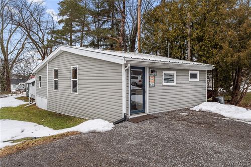 6701 Upper Dr, Castile, NY, 14427-9500 | Card Image