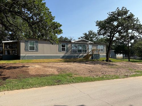 1324 Pelican Cir, Azle, TX, 76020-4550 | Card Image