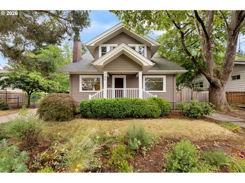 700 Se 61st Ave, Portland, OR, 97215 | Card Image