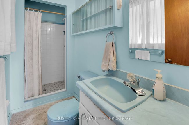 1320 Niagara Stone Rd, House other with 3 bedrooms, 2 bathrooms and 4 parking in Virgil ON | Image 12