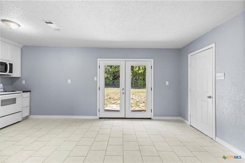 104 E Arlo Road, Harker Heights, TX, 76548 | Card Image