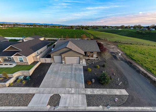 1702 Pioneer Dr, Lewiston, ID, 83501-0747 | Card Image