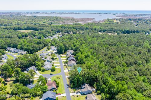 35-119 Windy Pt, Sneads Ferry, NC, 28460-7570 | Card Image