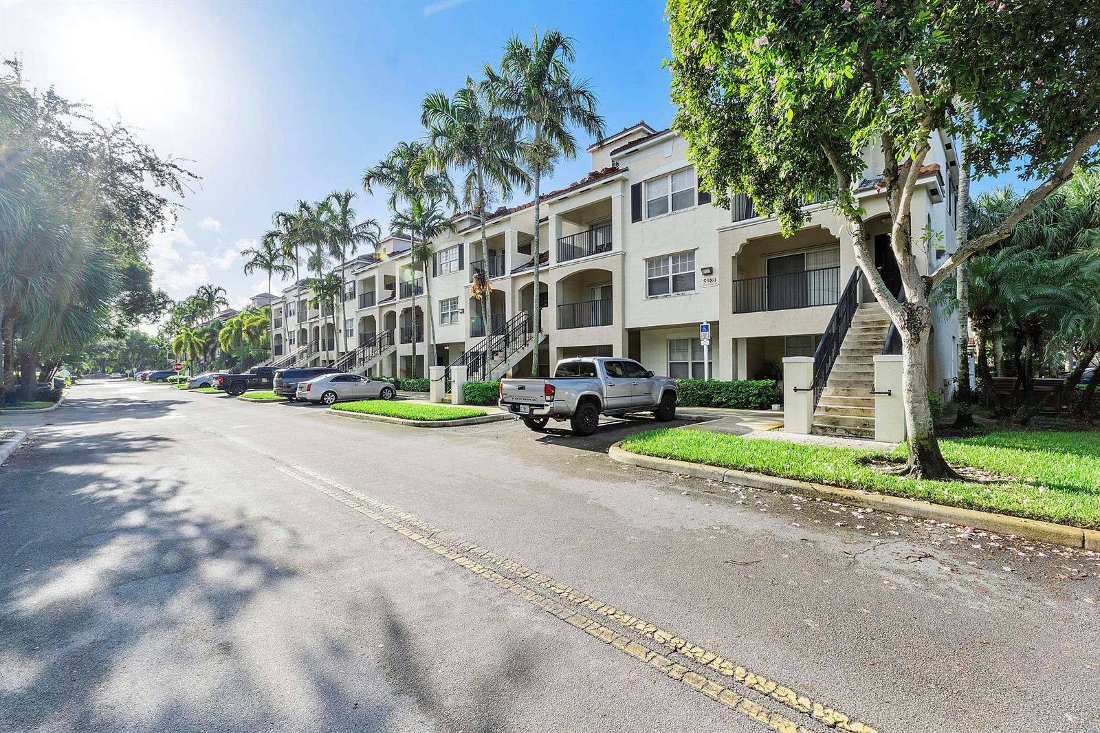 Residential Lease in Coral Springs 4