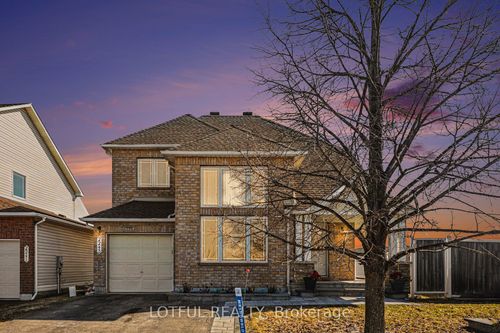 2243 Esprit Dr, Orleans, ON, K4A4Z4 | Card Image
