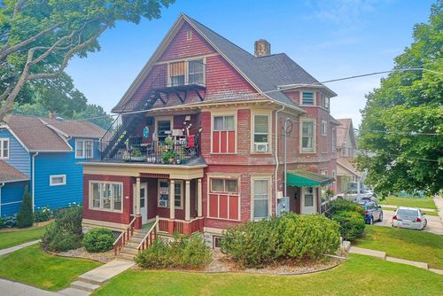 436 N 6th Street, Manitowoc, WI, 54220 | Card Image