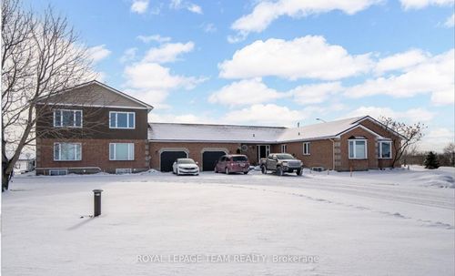 3-11060 County Rd 3, South Mountain, ON, K0E1W0 | Card Image