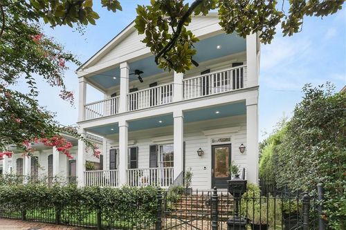 1125 Delachaise St, New Orleans, LA, 70115-2404 | Card Image