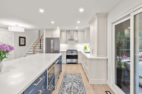 24 Riverview Dr, Port Perry, ON, L9L1N8 | Card Image