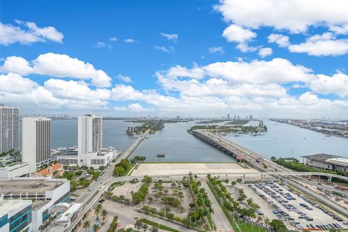 2305-1400 Biscayne Boulevard, Miami, FL, 33132 | Card Image