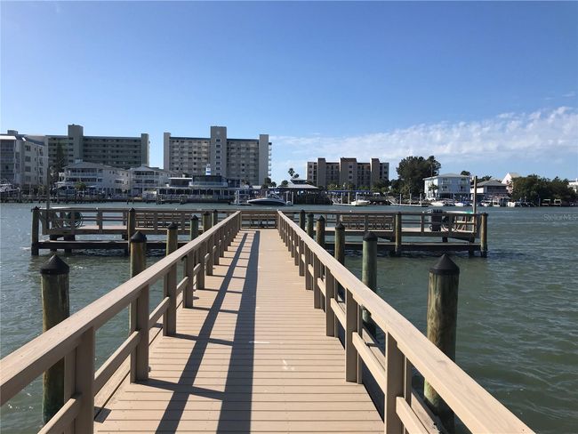 APT-201 - 10216 Regal Dr, Condo with 2 bedrooms, 2 bathrooms and null parking in LARGO FL | Image 12