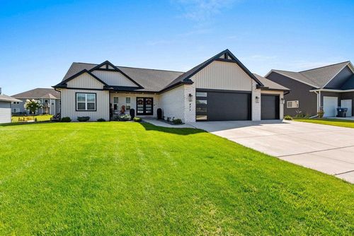 471 Fox Path Trail, DENMARK, WI, 54208 | Card Image