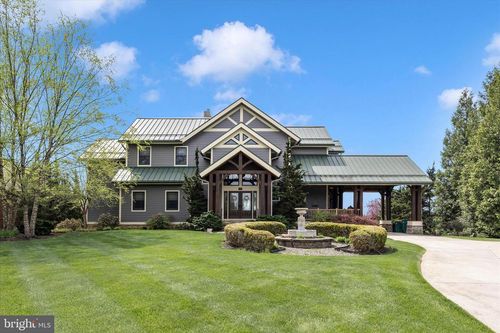 6740 Saint Annes Dr, FAYETTEVILLE, PA, 17222-9441 | Card Image