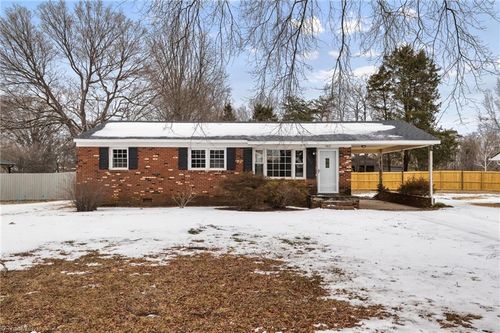 5815 Loradale Drive, Kernersville, NC, 27284 | Card Image