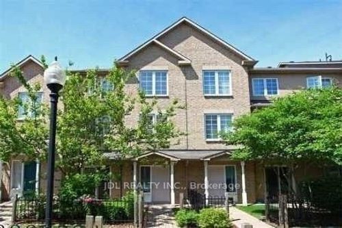 26-10 Cox Blvd, Markham, ON, L3R4G2 | Card Image