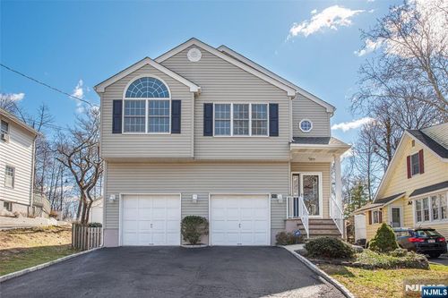 34 Thomas St, Caldwell, NJ, 07006-5613 | Card Image