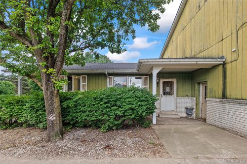 5095 Casey Rd, Dryden, MI, 48428-9353 | Card Image