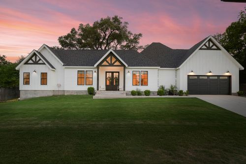 7609 Summervale Dr, Austin, TX, 78737-1428 | Card Image