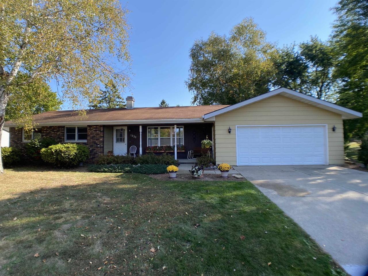Park St, Shawano, WI 54166