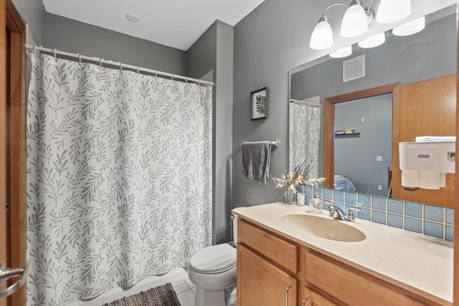 APT-212 - 15 E Franklin Ave, Condo with 1 bedrooms, 1 bathrooms and null parking in Minneapolis MN | Image 22