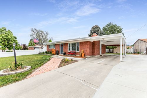 4021 Carrie Dr, West Valley City, UT, 84120-4101 | Card Image