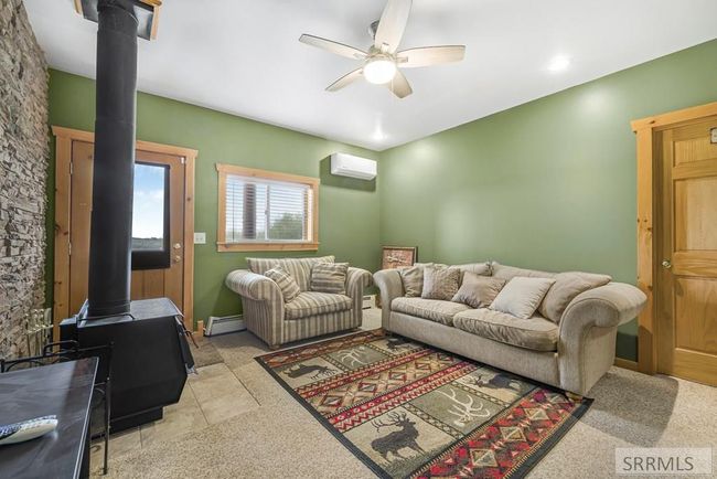 1665 Whisper Ridge Rd, House other with 6 bedrooms, 3 bathrooms and 2 parking in Ashton ID | Image 46
