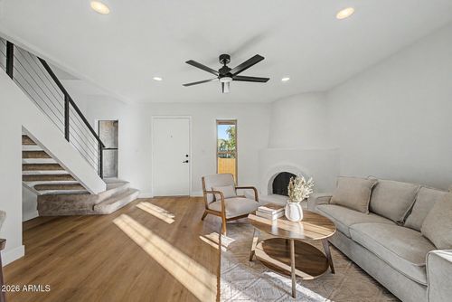 2-837 E Peoria Ave, Phoenix, AZ, 85020-8508 | Card Image