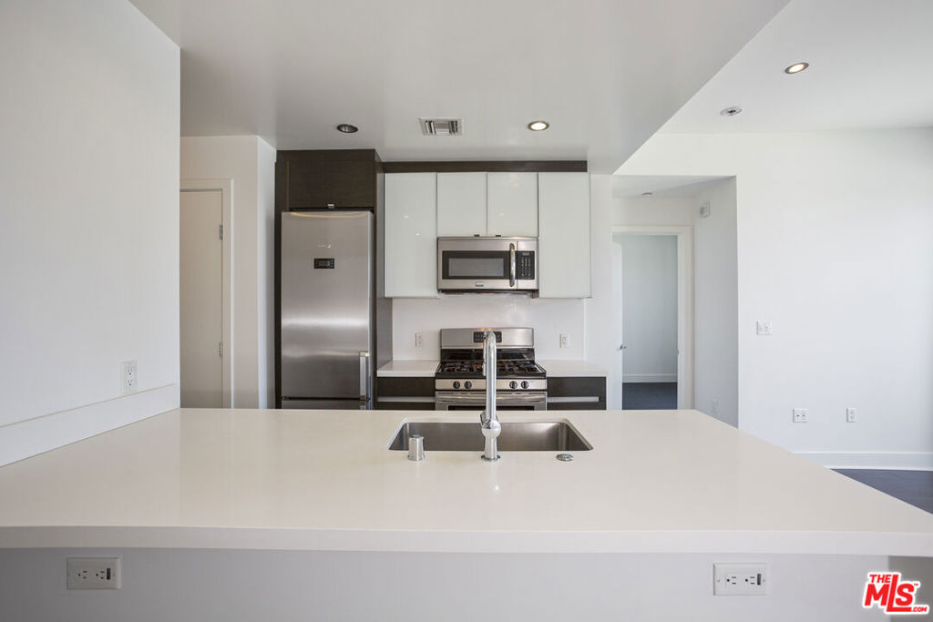Residential in Playa Del Rey 4