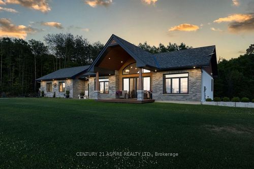 402 La Passe Road, Whitewater Region, ON, K0J1C0 | Card Image