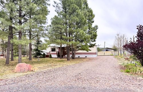 581 Mountain View Dr, Lakeside, AZ, 85929-6476 | Card Image