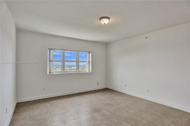 APT-2503 - 15051 Royal Oaks Ln, Condo with 3 bedrooms, 3 bathrooms and null parking in North Miami FL | Image 29