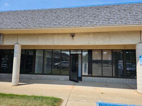 1039-1025 W Main St, Fremont, MI, 49412-1420 | Card Image